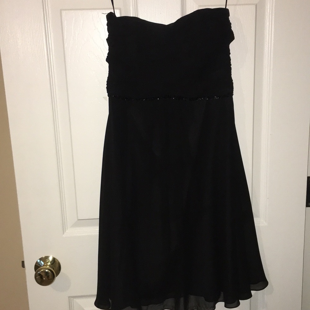 Formal Knee-length Dress